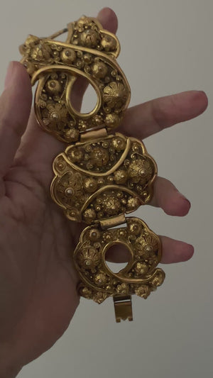 
            
                Load and play video in Gallery viewer, Vintage 80&amp;#39;s FRENCH Baroque Wide Bracelet
            
        